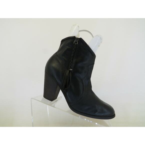 ALDO Womens Black Leather Zip Fashion Ankle Boots Booties Size 9 M - Picture 1 of 11
